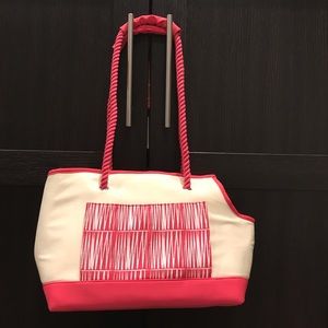 Pet carrying tote ~ Pets on Safari